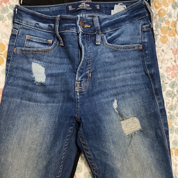 Three pairs of skinny jeans - Picture 3 of 4